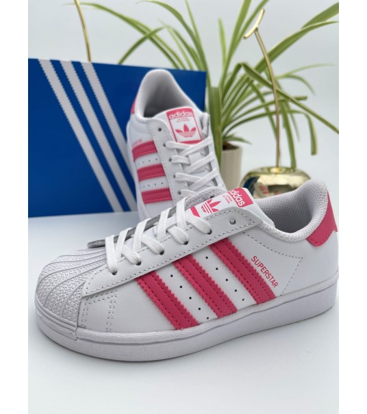 Basket Adidas originals...